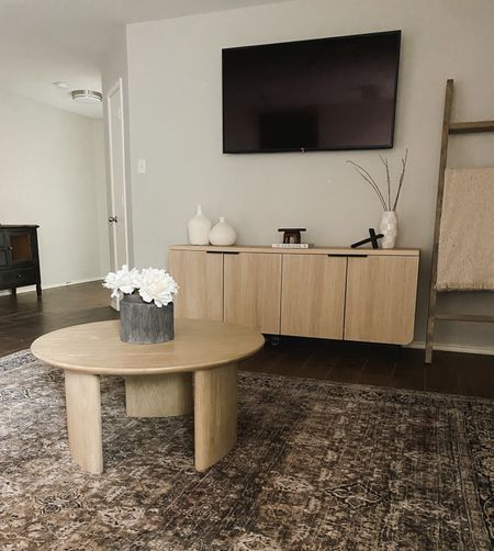 Home 🤎
actual coffee table is world market, flowers on coffee table are hobby lobby. Checkered vase is marshalls 
.
.
.
#neutralhome #affordablehome #homedecor #homeaccents #coffeerable #consoletable #coffeetabledecor #coffeetablestyling #blanketladder #arearug #rusticmodern #scandanavian #cozyhome #livingroom 

#LTKsalealert #LTKhome #LTKfindsunder100