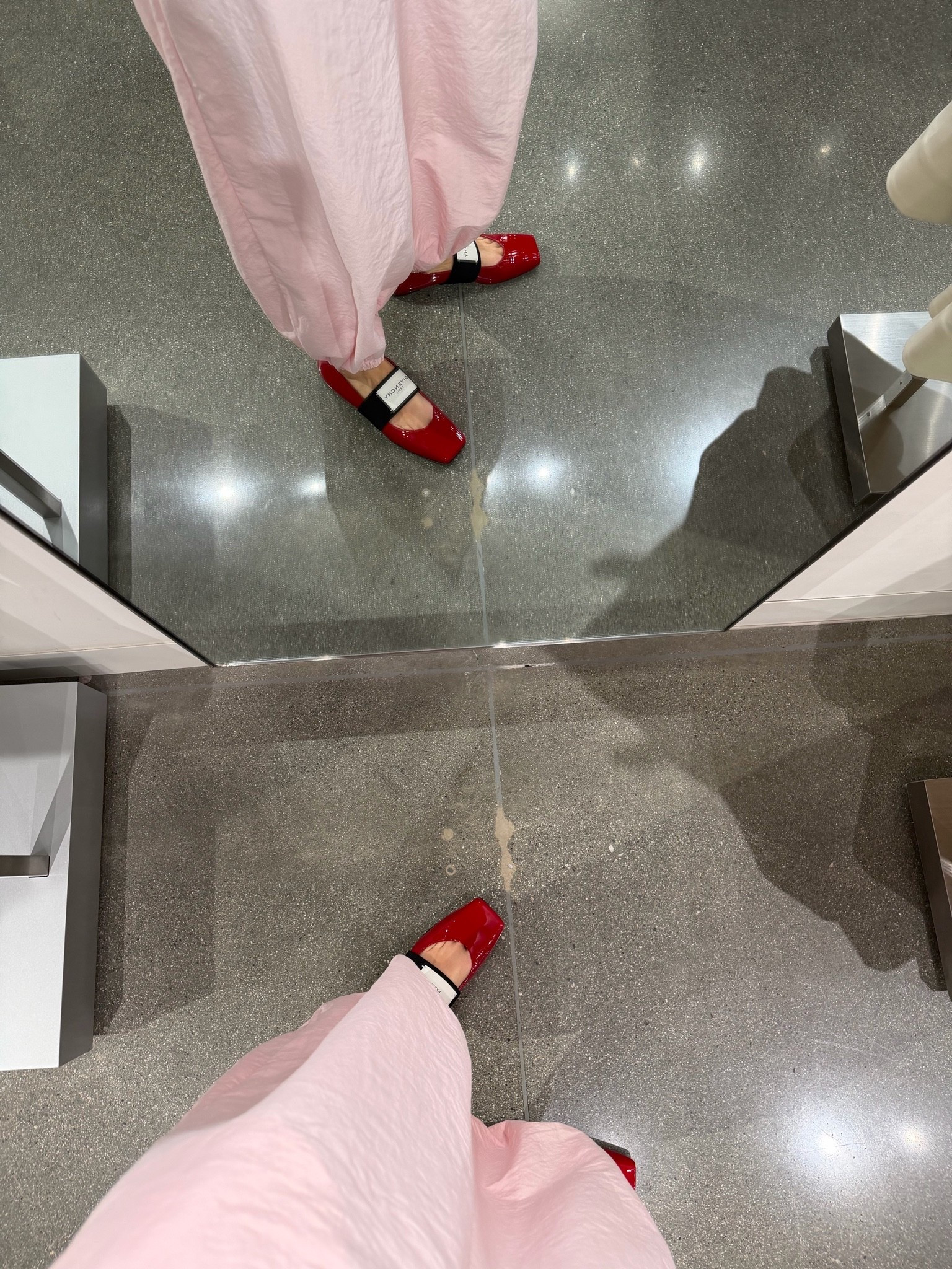 Loved these flats! Regretting I didn’t buy them.