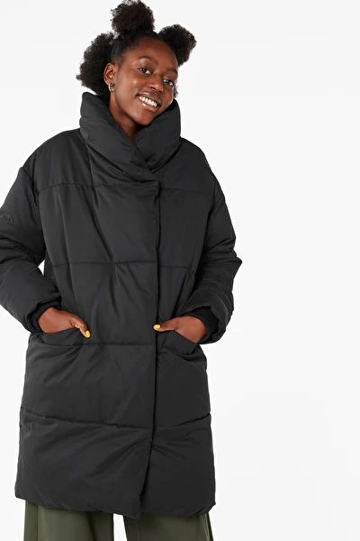 Oversized puffer coat - Black magic - Coats & Jackets - Monki DE | Monki