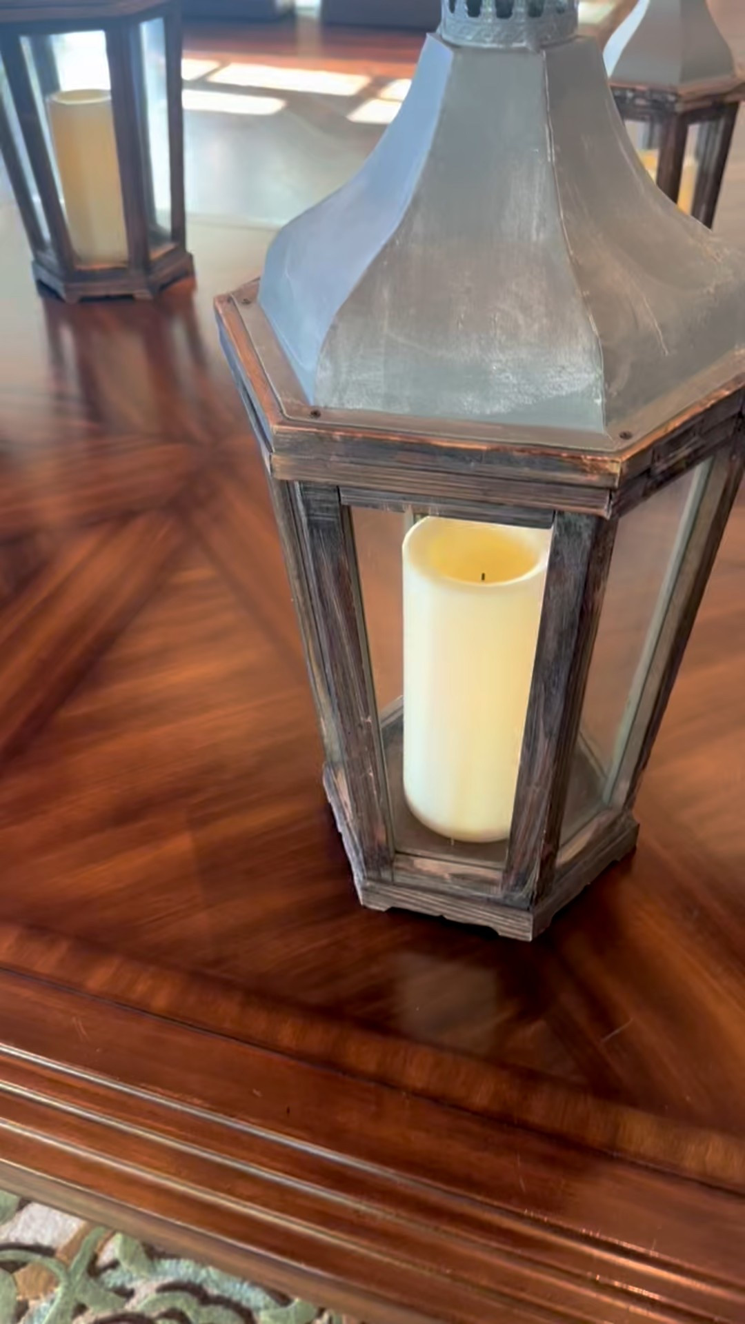 Good morning—where quiet details set the tone.
#lantern #centerpiece #morninglight #thoughtfuldesign #homeinspo

#LTKHoliday #LTKGiftGuide #LTKHome