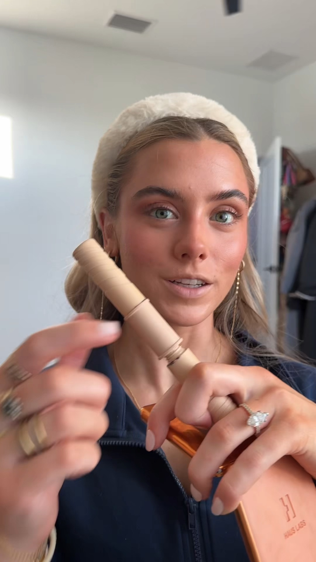 DIBS Beauty's Double Standard Primer & Mascara Duo features a brown tubing primer to lengthen & define and a black volumizing mascara to thicken lashes.

#LTKgrwm #LTKFindsUnder50 #LTKBeauty