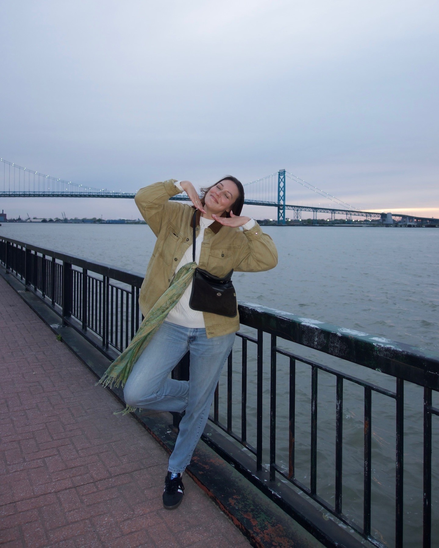 travel fit in canada <3 #adidas

#LTKStyleTip #LTKTravel #LTKSeasonal