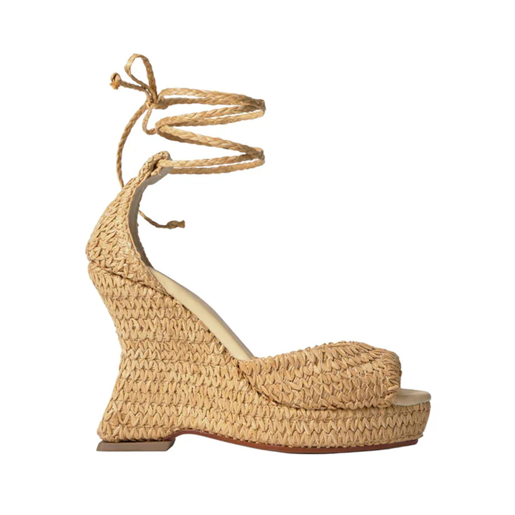 Blanca in Natural | Over The Moon