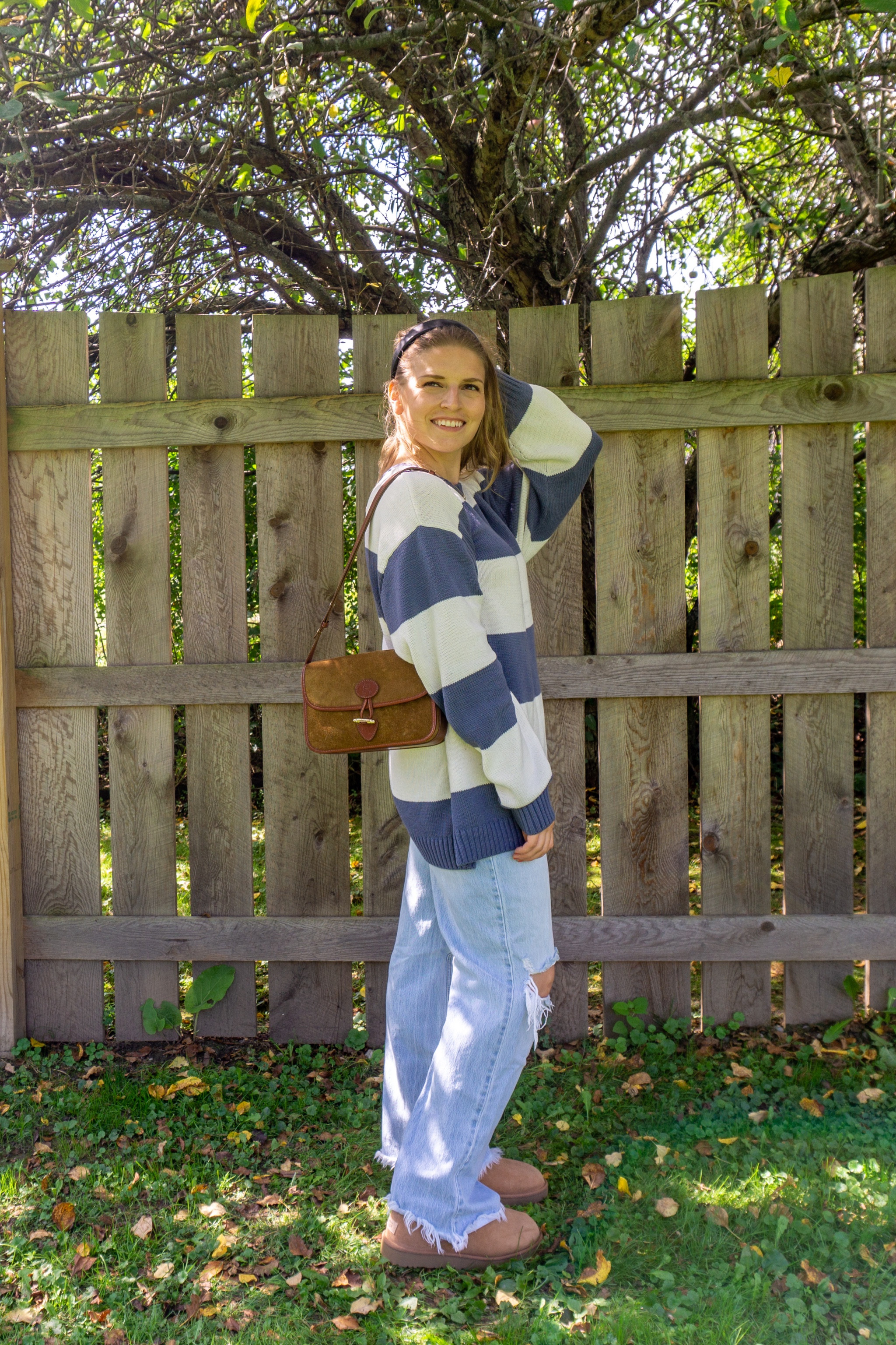 I’ve been diving head first into the oversized trend — it‘s just so comfortable! Especially for working from home. I now own this sweater in three different colors and can’t stop wearing it. Wearing a size medium for reference. Jeans are a size 5. 

#fall #falloutfitidea #shopltk #seasonaloutfit #fashion #womensfashion #ltkinfluencer #ltkit #oversized #sweater #oversizedsweater #oversizedfit #widelegjeans #rugbysweater #sezane #hollister #ugg #uggminis #uggboots #casual #casualwomensfashion #ootd #autumn 

#LTKSeasonal #LTKfindsunder100