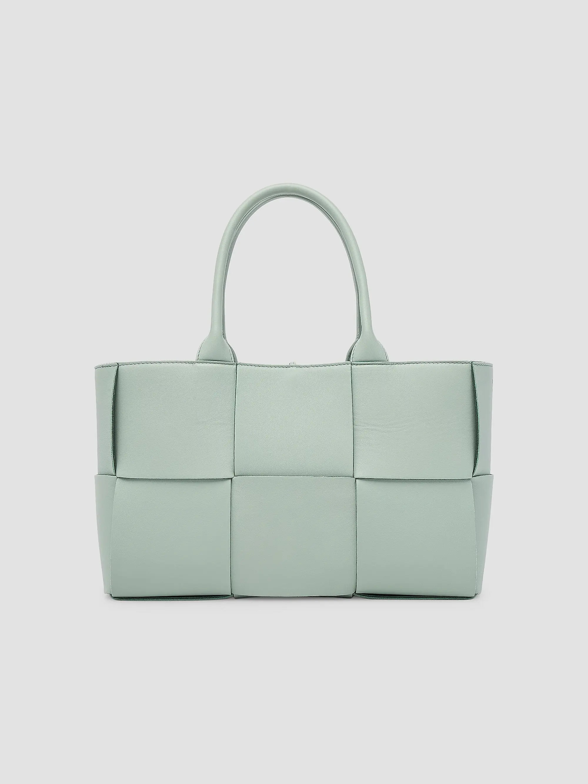 Bottega Veneta Small Arco Leather Tote | Saks Fifth Avenue | Saks Fifth Avenue