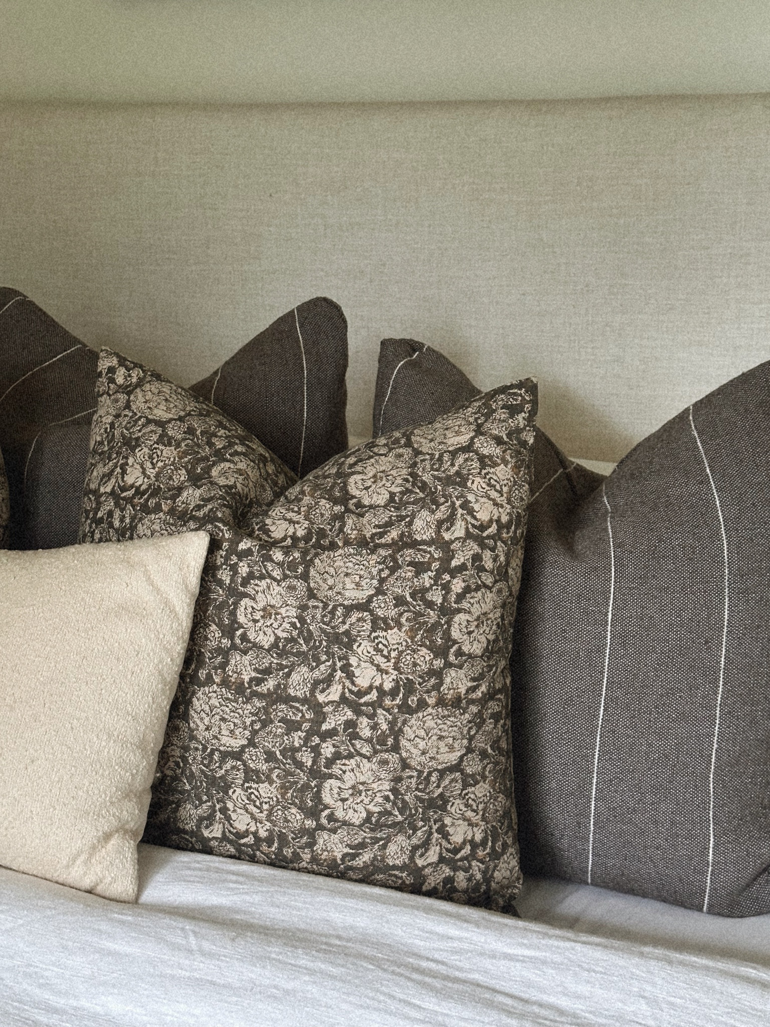 Some of my favorite cozy bedding 🤎🕯️☕️

#LTKxNSale #LTKFindsUnder50 #LTKHome