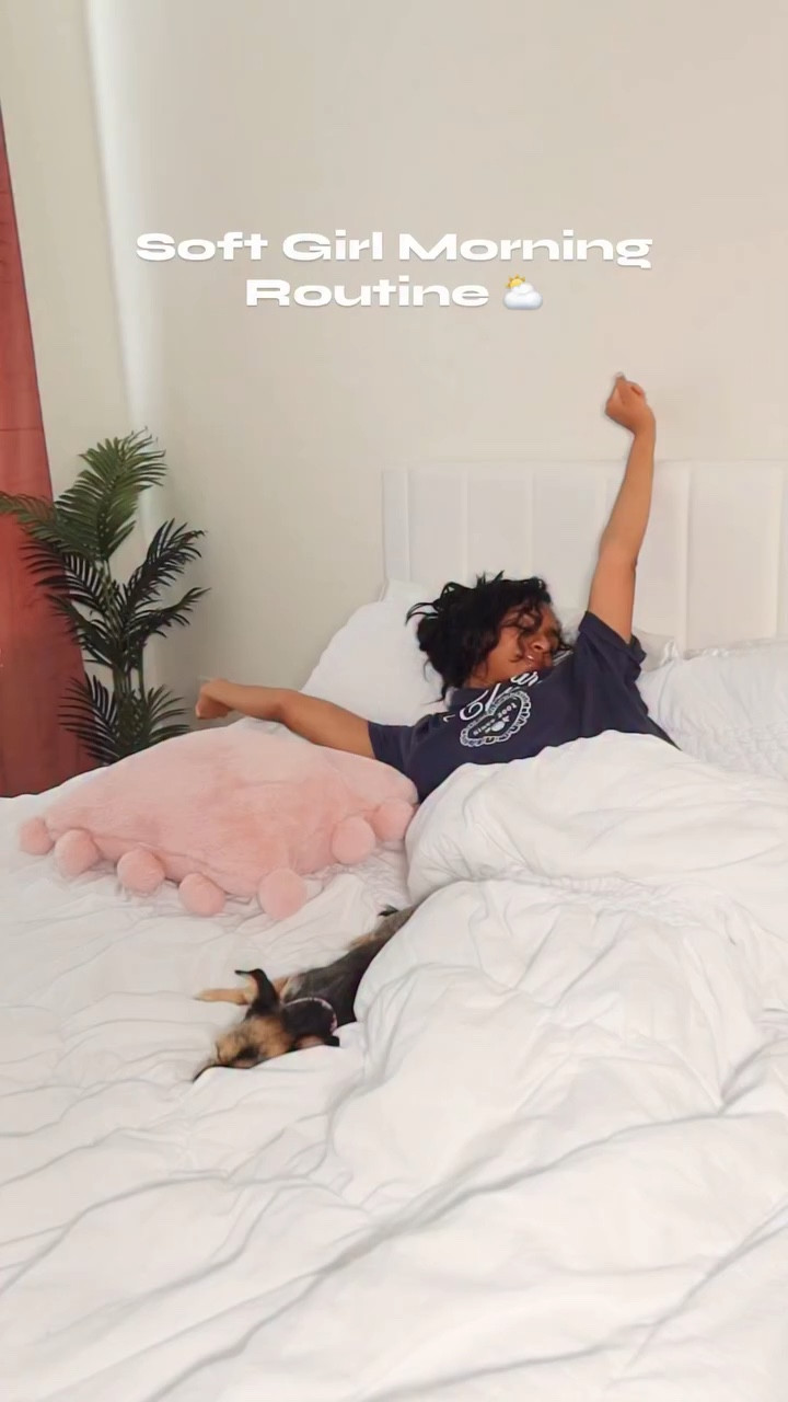 Welcome to a glimpse into my morning routine—where wellness meets beauty and every detail is curated to help me show up as my most radiant self. My mornings are all about grounding, glowing, and giving myself the care I deserve before the day begins.

One of my favorite rituals lately has been incorporating patches from The Good Patch into my routine. Whether I’m reaching for their B12 Awake patch for a natural energy boost or their Dream patch after a restful night, it’s such an effortless way to support my body while I ease into the day.

Think:
	•	Soft stretches and intentional breaths
	•	Skincare that leaves my skin dewy and luminous
	•	A nourishing drink to start from within
	•	And my wellness patches doing their thing quietly in the background

This is your reminder that your morning doesn’t have to be rushed to be productive. Romanticize it. Pour into yourself first. That’s the real glow-up.

Follow along for more beauty, wellness, and soft life routines that keep you aligned, energized, and effortlessly feminine 💫

{ The good patch, the good patch eye patches, the good patch b 12, the good patch relax, morning routine, morning routine black girls, morning routine before work, morning wellness, wellness routine, wellness routines black women, wellness routine supplements}

#LTKdayinmylife #LTKmorningroutine #LTKselfcare