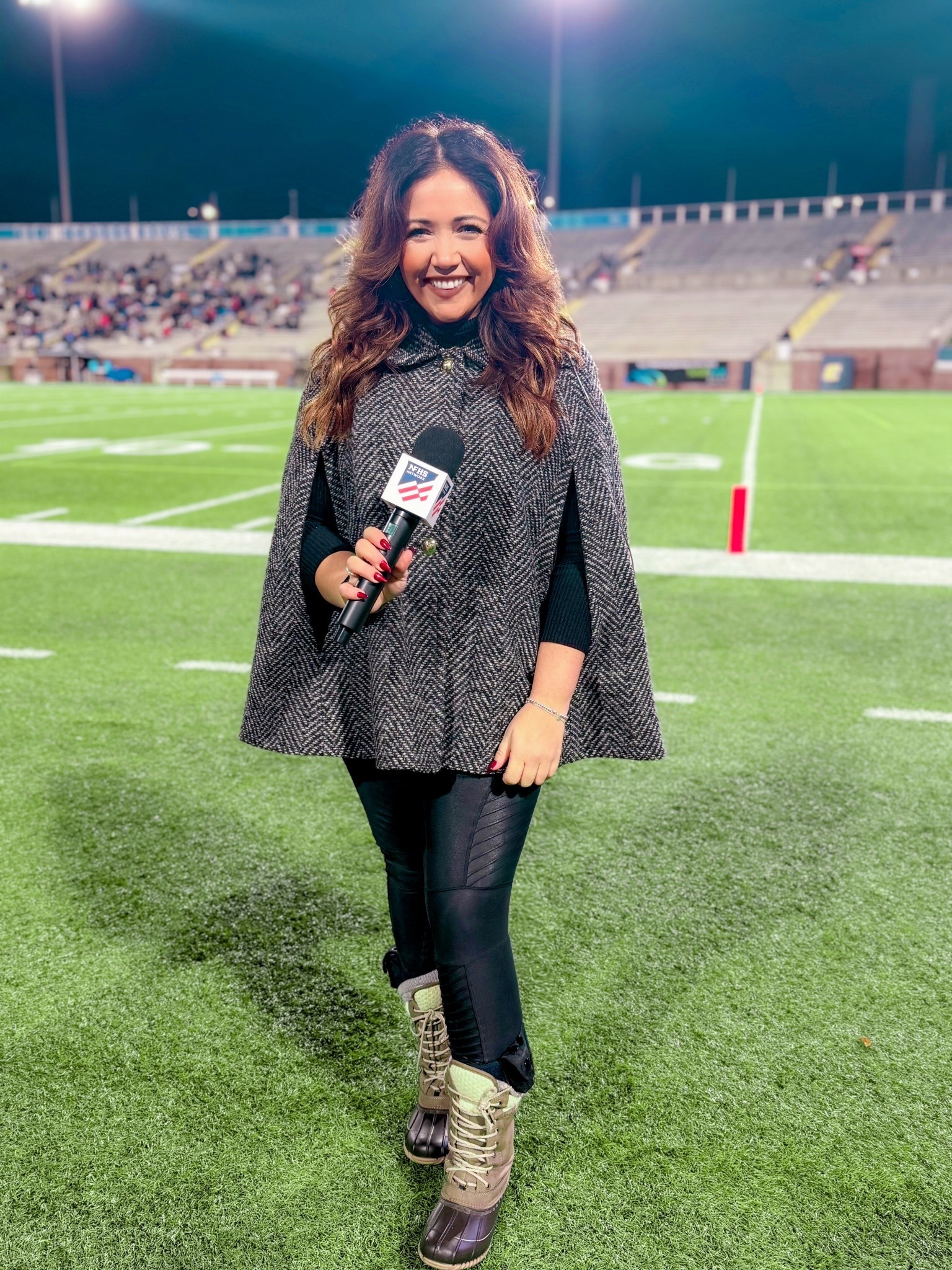 Well couldn’t have asked for more of a thriller in the first of 3 games I’ll be sidelining this weekend! Also couldn’t be happier the weather isn’t as cold as last year’s State Championships  😅 

Congrats to the Page Patriots who get the 21-14 win over Sevier County for the 5A title!

#LTKdayinmylife #LTKWorkwear #LTKSeasonal