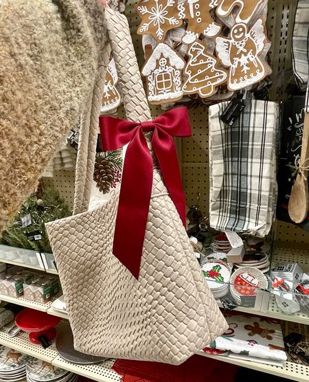 Winter beige tote woven handbag 

#LTKGiftGuide #LTKitbag #LTKfindsunder50