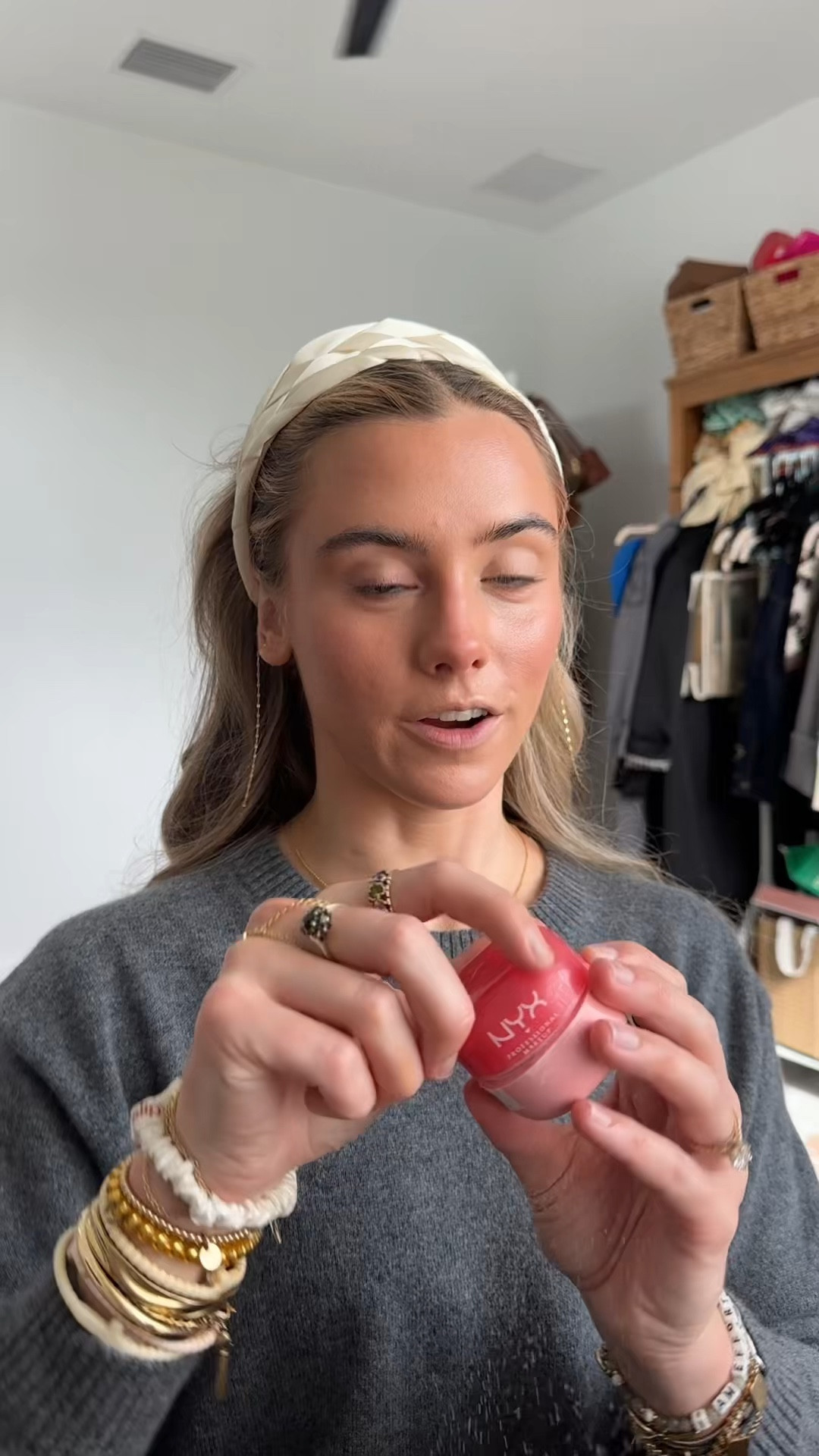 SNATCH it all in a WONDER! NYX Professional Makeup Wonder Snatch Setting Powder includes translucent and brightening shades to SNATCH it all! Up to 16 HR wear with no talc. Level up your base & snatch that face!

#LTKBeauty #LTKFindsUnder50 #LTKgrwm