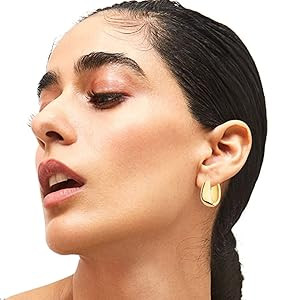 6 Pairs 14K Gold Hoop Earrings for Women Lightweight Chunky Hoop Earrings Multipack Hypoallergeni... | Amazon (US)