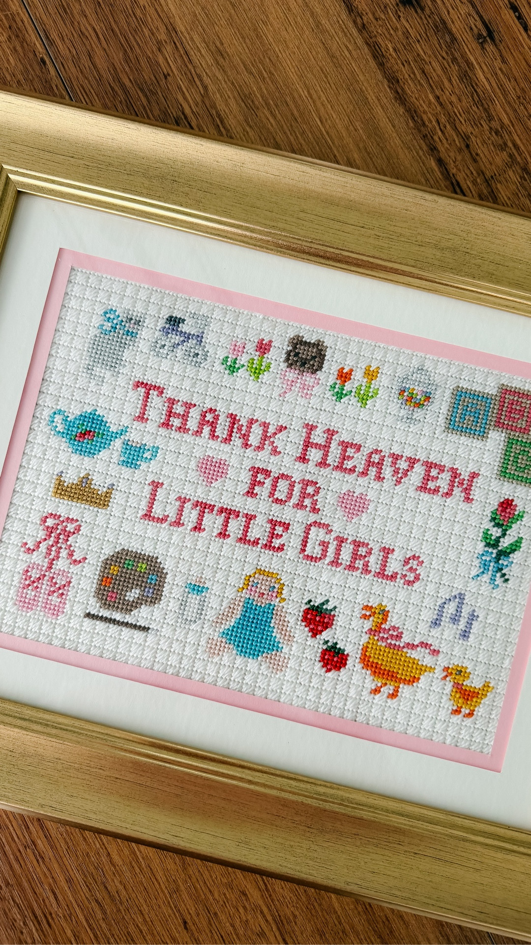 frame my finished needlepoint canvas with me! 🌷🪡