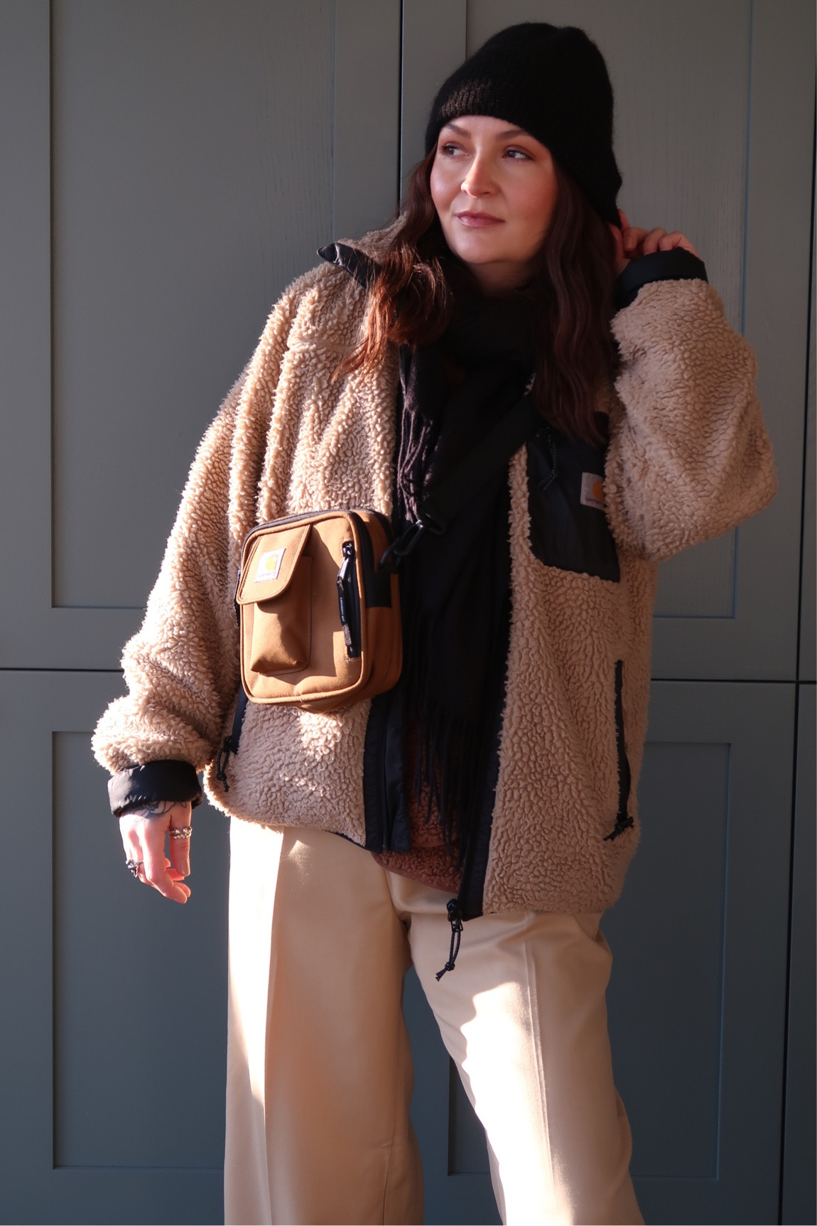 I’m officially showing my age in beige slacks 😂 Hands up who loves a baggy outfit 🙌🏼 

Outfit links on my LTK 🔗 Link in bio
.
.
.
#winteroutfit #winteroutfits #winteroutfitideas #winteroutfitinspo #outfitinspiration #outfitideas4you #outfitreel #outfitreels #smallinfluencer #smallinfluencerdiscovery #smallinfluencers #carhartt #carharttwip #carharttwomen #handballspezial #tattooedgirlsdoitbetter #inkedgirlsofinstagram #tattooedwomen #girlswithtattoos #tattooedinfluencer