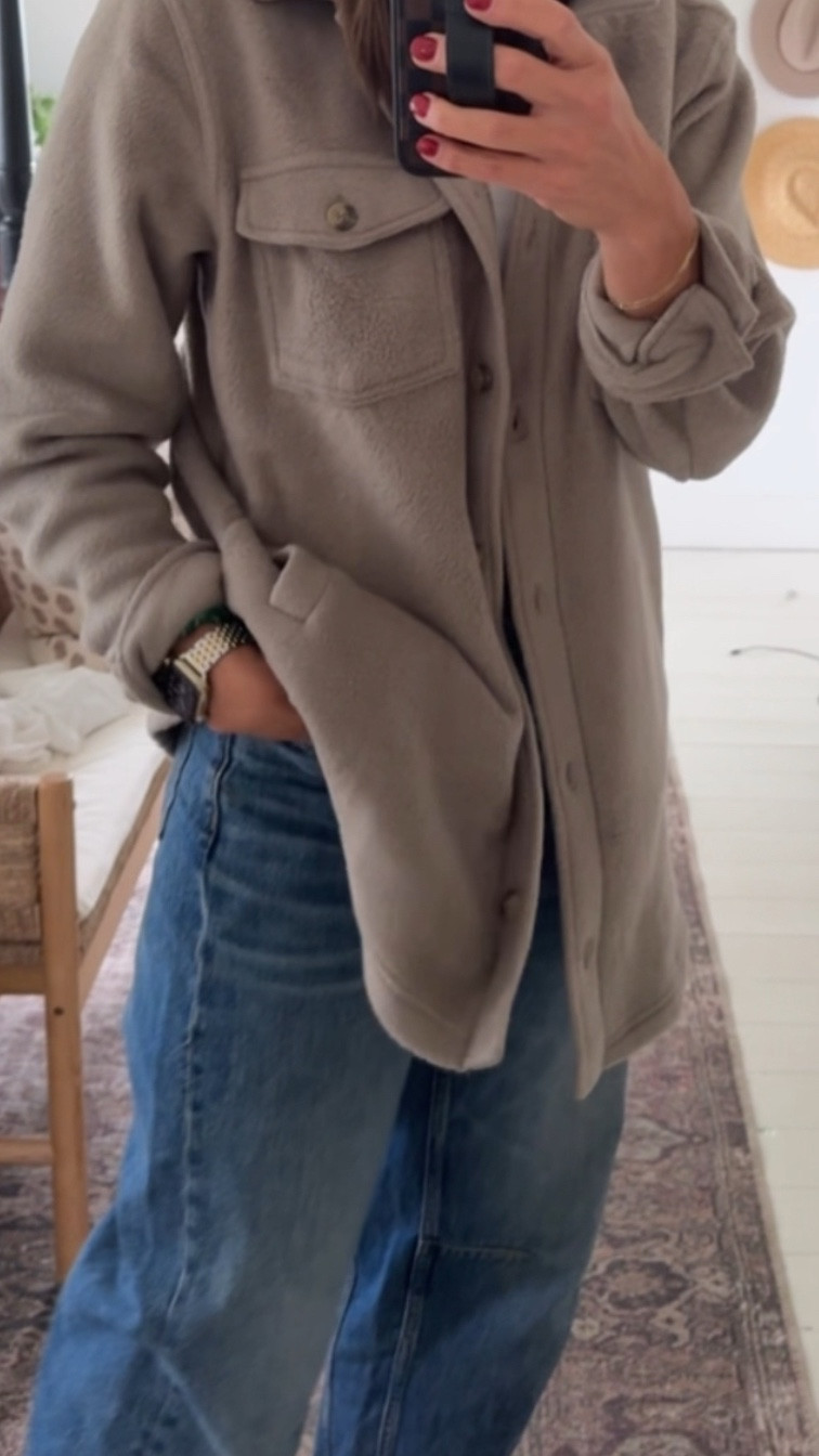 The softest shacket! 

#shacket #ootd #fallfashion #dartedbarrel #comfyfashion 

#LTKBeauty #LTKStyleTip #LTKSeasonal