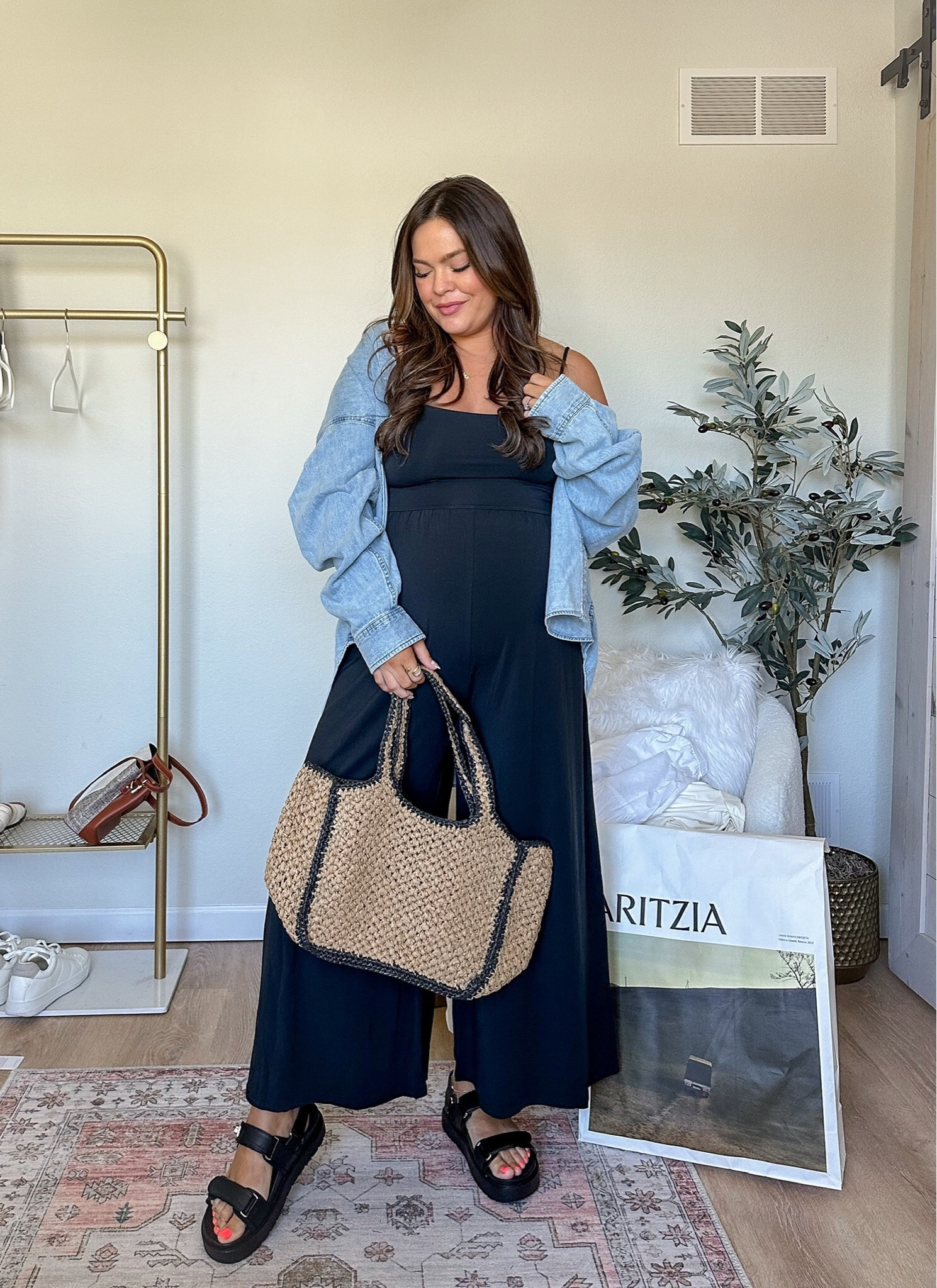 HUGE ARITZIA HAUL // large in jumpsuit, sized up to XL in the denim shirt but could’ve gone true size, Amazon sandals

Follow my shop @kelsiekristine on the @shop.LTK app to shop this post and get my exclusive app-only content!

#LTKfindsunder100 #LTKsalealert #LTKstyletip // non maternity, maternity style / bump style / bump friendly 