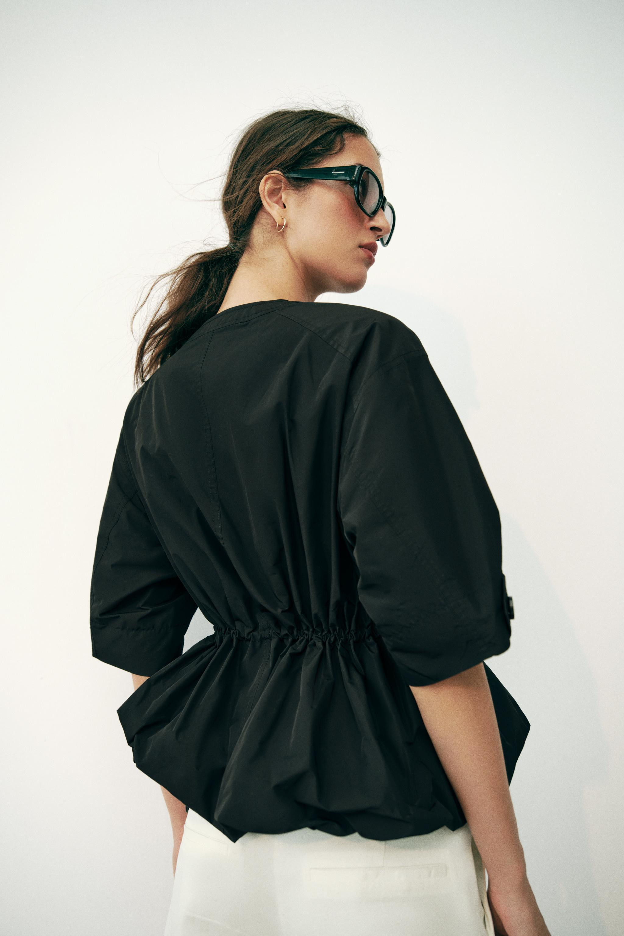 PARKA A PALLONCINO MANICHE CORTE | Zara IT