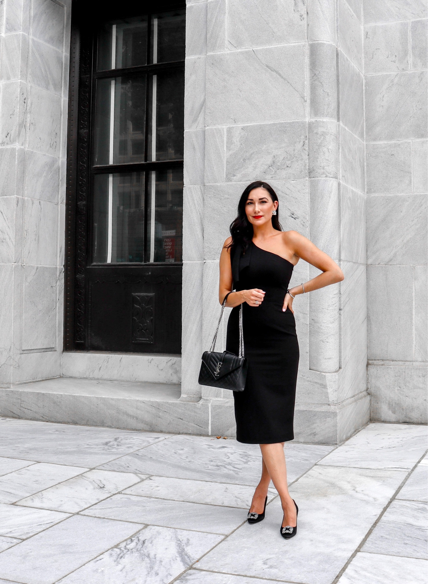 Valentine’s Day date night outfit 🖤

One shoulder black midi cocktail dress size small (size up if between sizes)
Manolo Blahnik Hangisi heels size 37 TTS
YSL bag 

Wedding guest dress | Valentine’s Day | cocktail dress | date night dress | lbd

#LTKwedding #LTKitbag #LTKshoecrush
