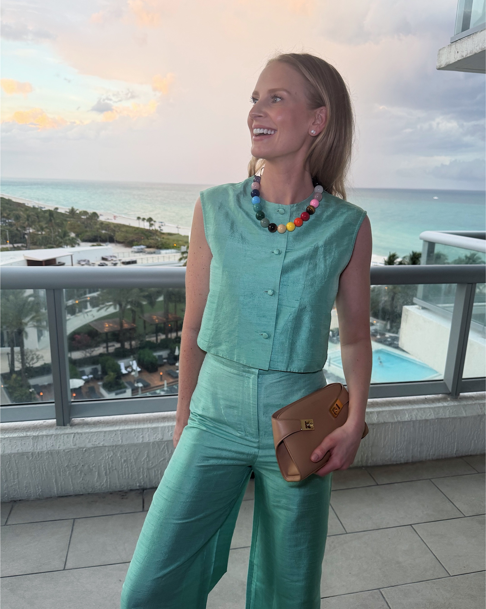 Tonight! This set is still available but my color is old.

#LTKTravel #LTKootd