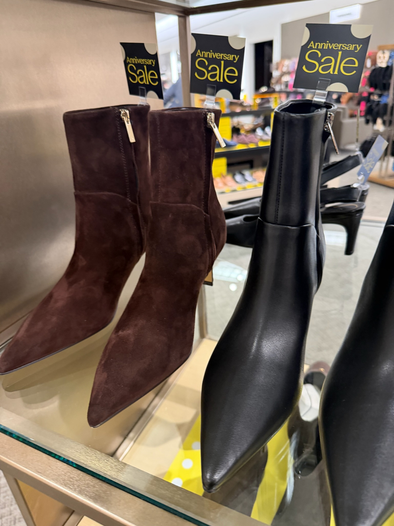 Adorable boots for fall!

Nordstrom Sale finds 🤍 Wearing a size 8/M in the tops and bottoms. Size 29 in all of the jeans, except the Levi’s (I sized up to a 30).

Nordstrom Sale, Nordstrom Anniversary Sale, workwear, midsize fashion, midsize fall outfits, easy outfit ideas, fall outfit inspiration, OOTD, casual style, office outfits, denim, wardrobe staples

#LTKootd #LTKmomlife #LTKSaleAlert