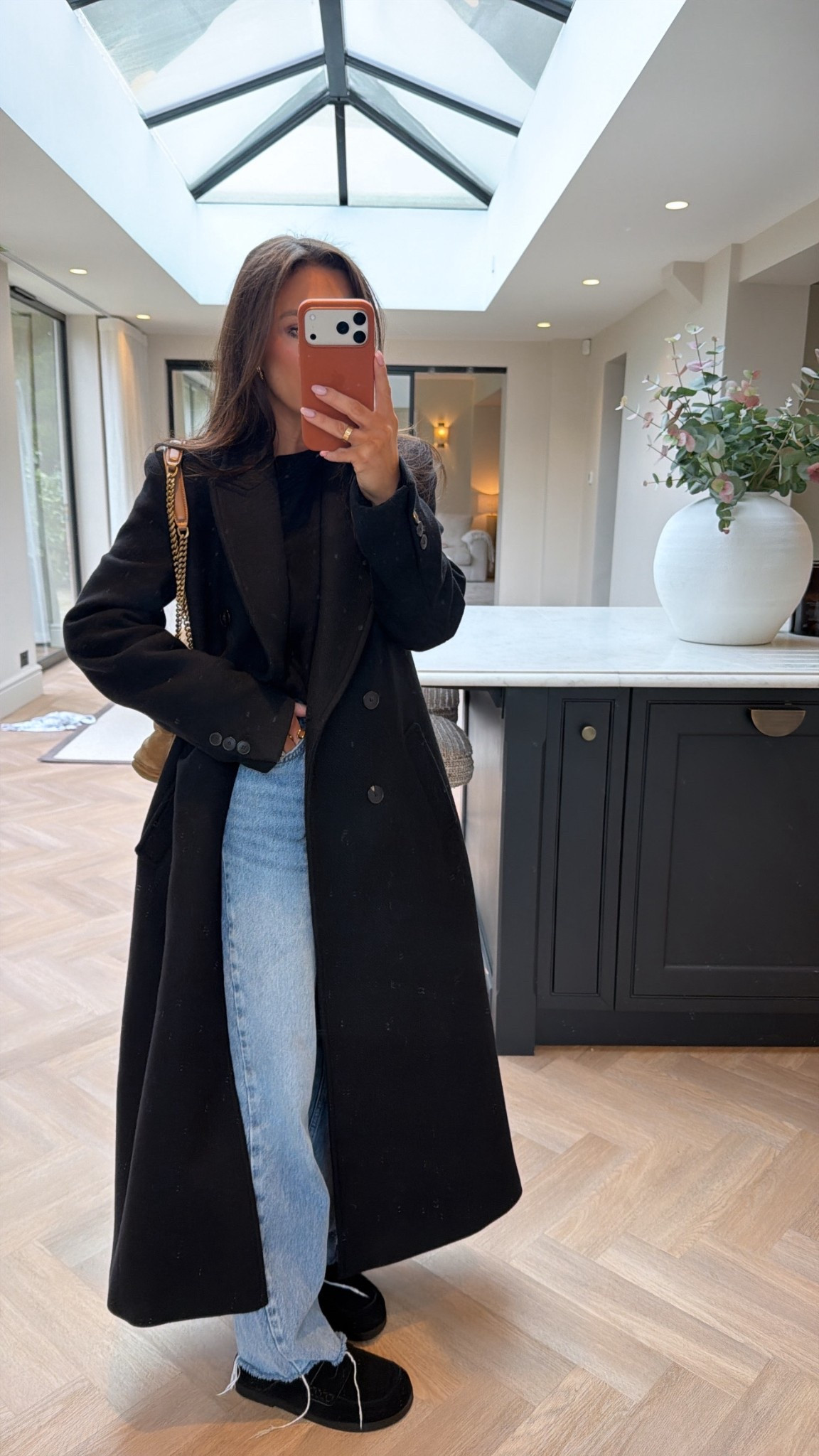 ✨🖤


Zara, Jeans, Trench Coat, H&M, ASOS

#LTKwinter #LTKuk #LTKeurope