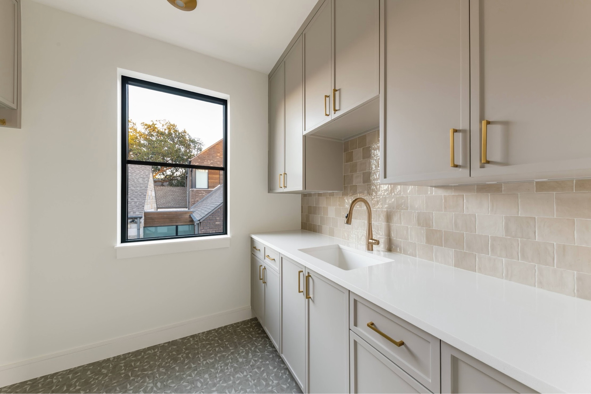 Boca Raton Upstairs Laundry Room Selections 🧺

#LTKdayinmylife #LTKHome #LTKmomlife