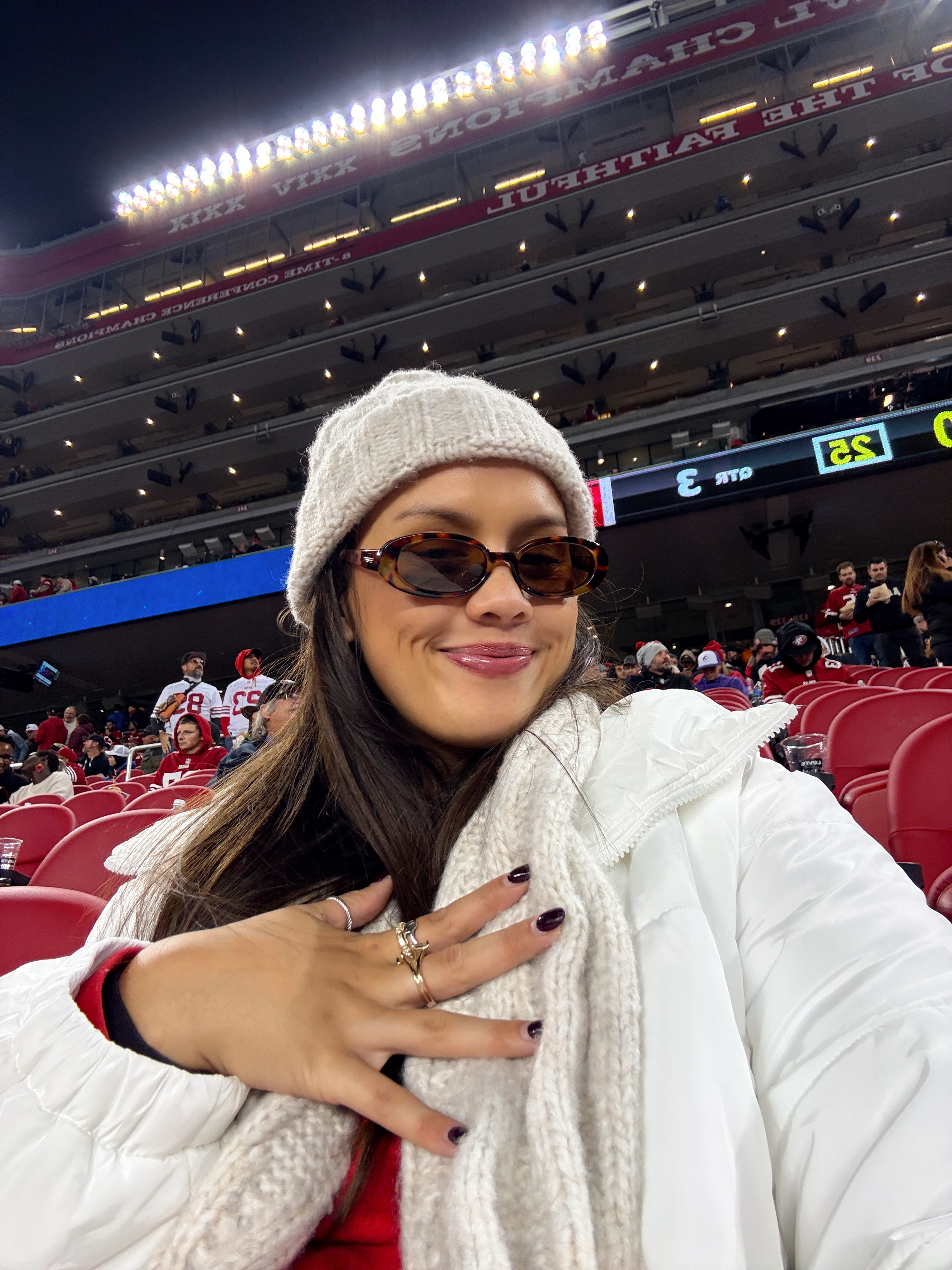 warm, cute outfit for my first NFL game! go 49ers! 

 