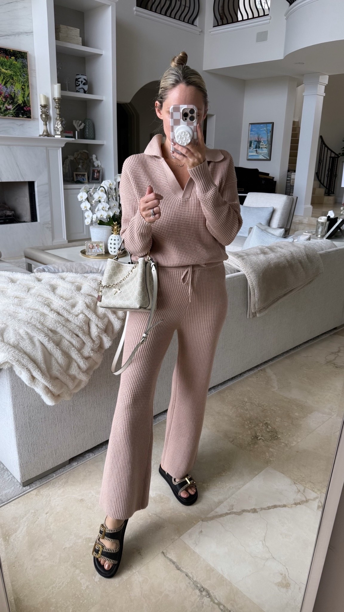 Cozy Fall travel outfit 
Wearing small

#LTKootd #LTKOver40 #LTKSaleAlert