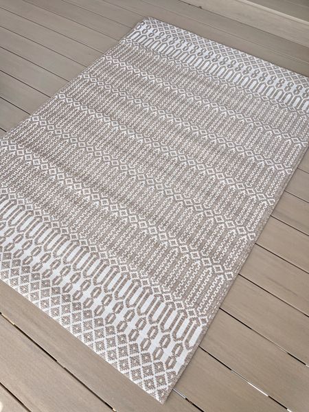 H O M E \ outdoor rug find from Walmart! 

Home
Decor
Patio
Deck 

#LTKSeasonal #LTKhome