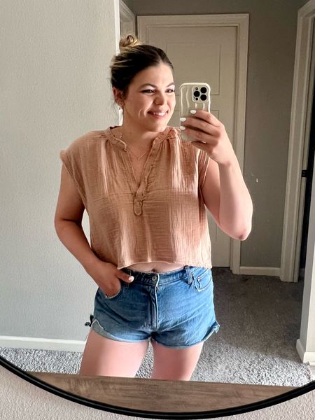 Todays casual mom ootd- we’re headed to a party at the library to kick off summer reading 😊 

Jean shorts outfit, denim shorts outfit, mom outfit, midsize, size 31, size 12 

#LTKcurves #LTKstyletip #LTKSeasonal