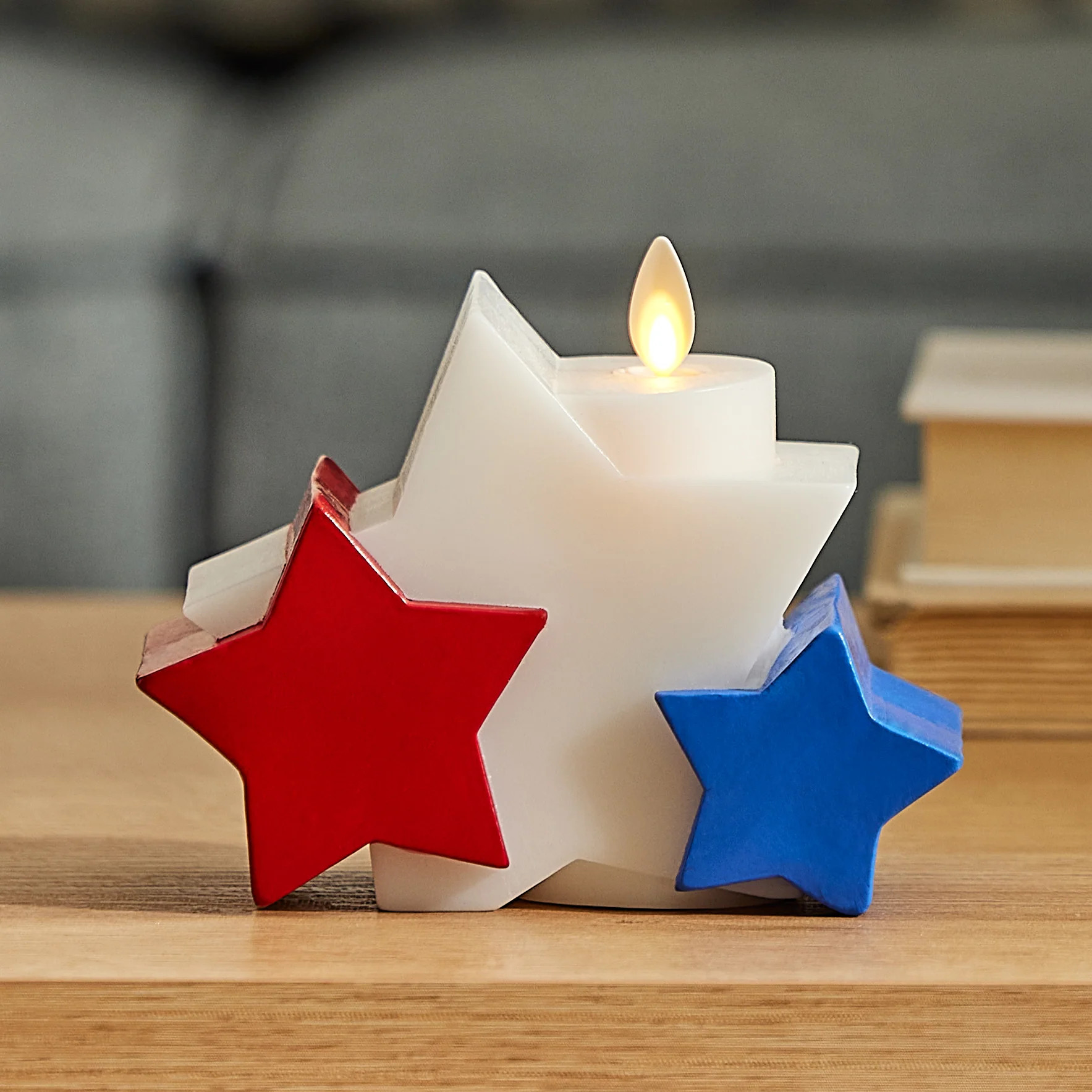 Bright White Liberty Stars Flameless Candle | Luminara