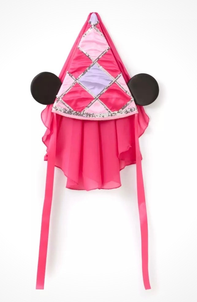 The Ever so popular princess cone hats are now online! The minnie one has been FLYING off the shelves at the parks 💖

#LTKSeasonal #LTKootd
