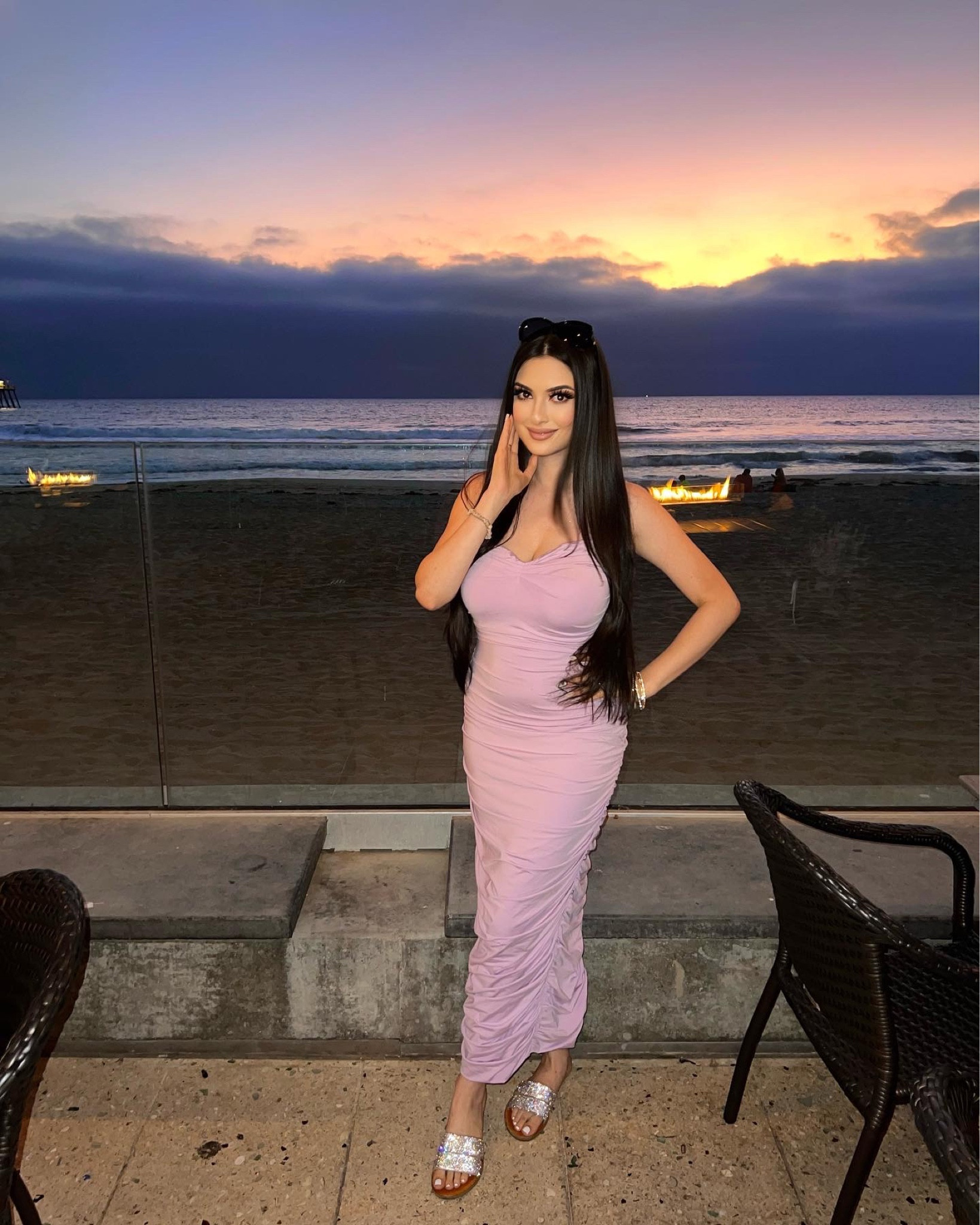 Starting off with the perfect summer sunset dress. Comfortable and hugs the right places! I am wearing size medium! True to size. 💜


#LTKunder50 #LTKSeasonal #LTKcurves