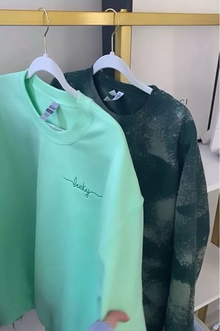 St Patrick’s day graphic sweatshirt ideas, St Patrick’s day outfit, green sweatshirt

#LTKSeasonal #LTKstyletip #LTKfindsunder50