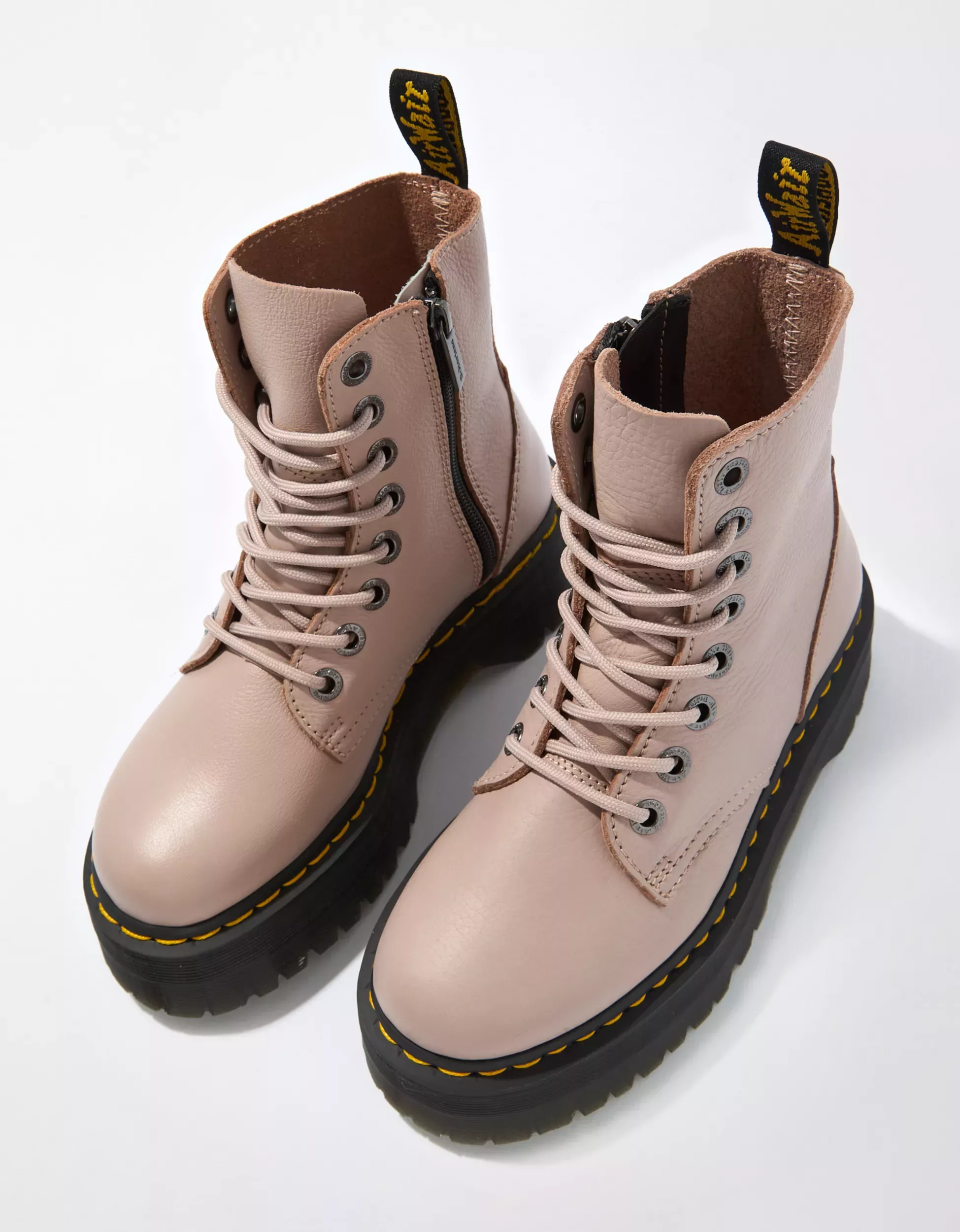 American eagle doc clearance martens