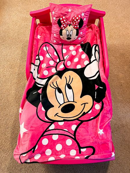 Minnie Mouse toddler bed!

Blanket/pillow set is from Costco.

#LTKfamily #LTKkids #LTKunder100