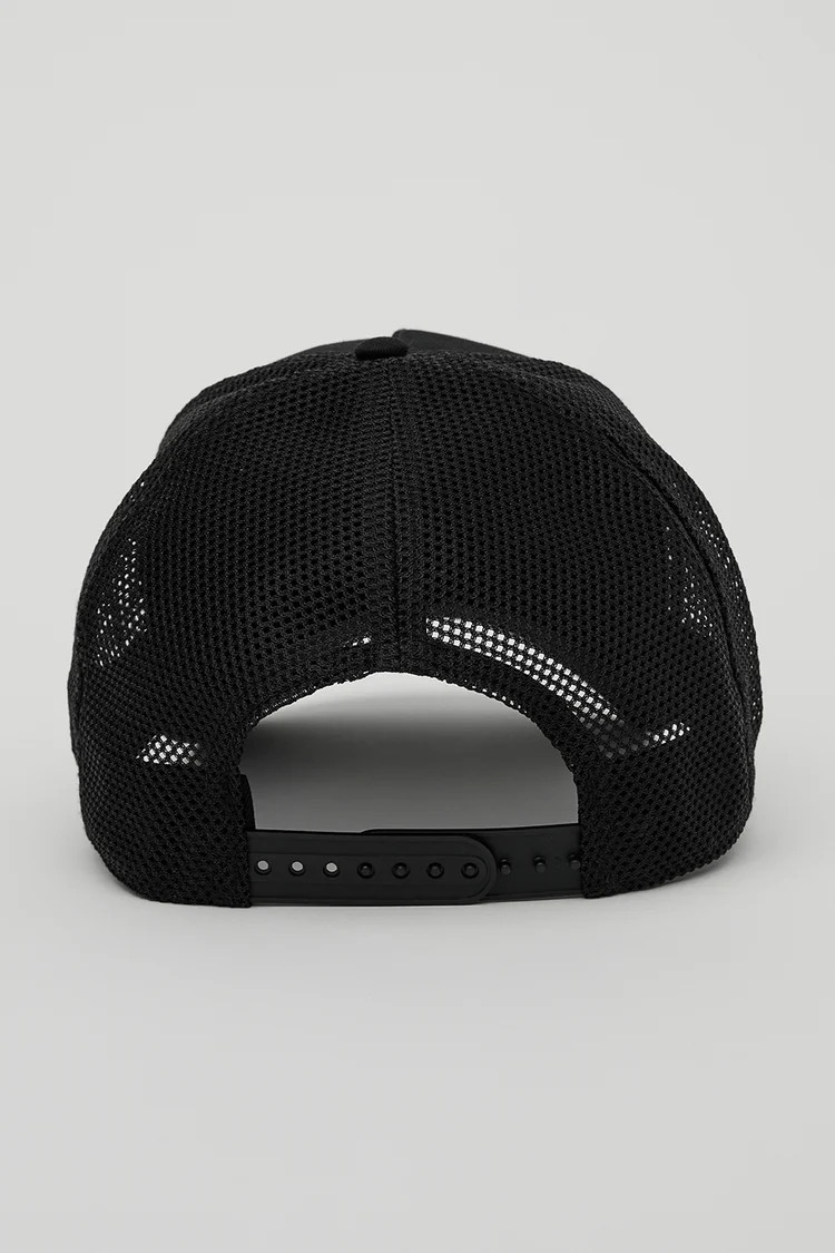 District Trucker Hat | Alo Yoga (US)