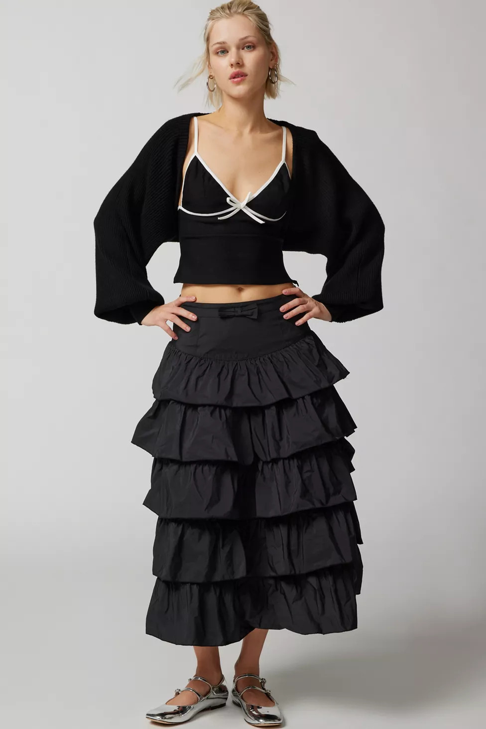 UO Rainee Tiered Ruffle Midi Skirt | Urban Outfitters (US and RoW)