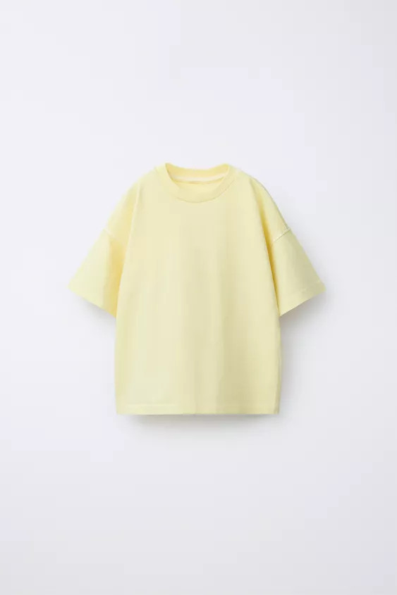 Round neck short sleeve T-shirt. | Zara US