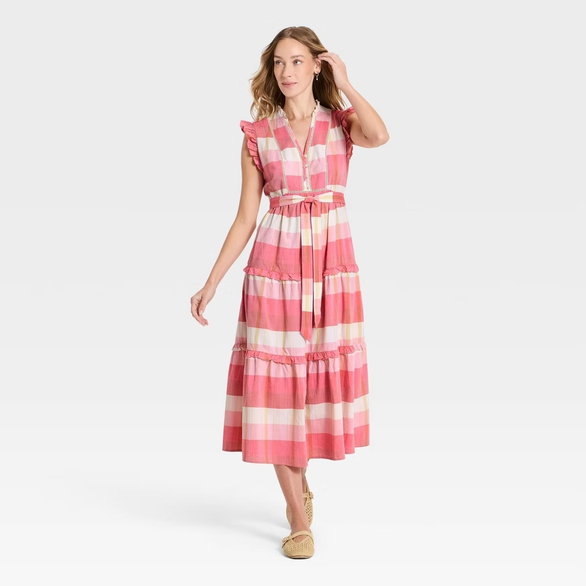 This #mididress is giving #designerstyle but it’s a #targetfind and it’s on #sale #cottondress also #sizeinclusive

#LTKPlusSize #LTKSaleAlert #LTKTall