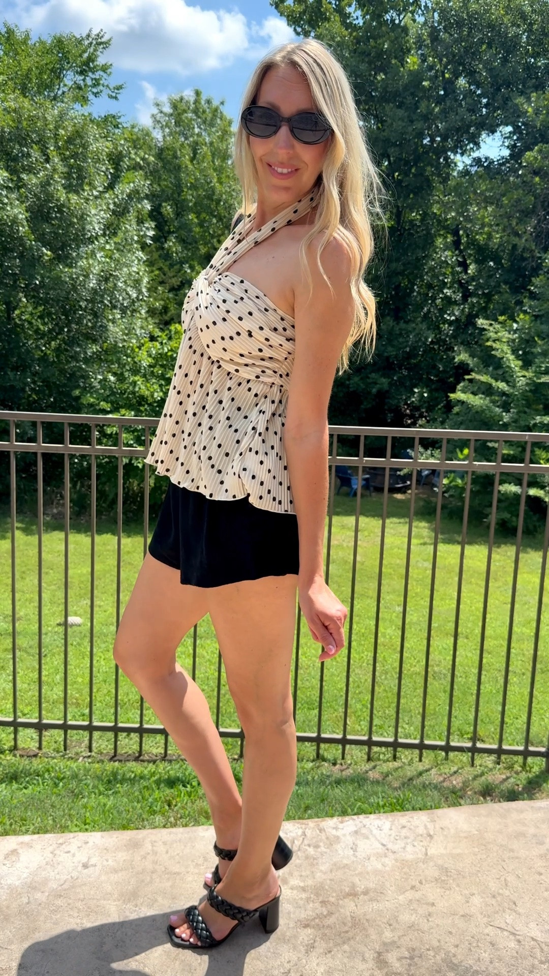 Back with polka dots again 🖤 This flouncy little polka dot top is bringing all the fun.

#LTKootd #LTKOver40 #LTKmomlife