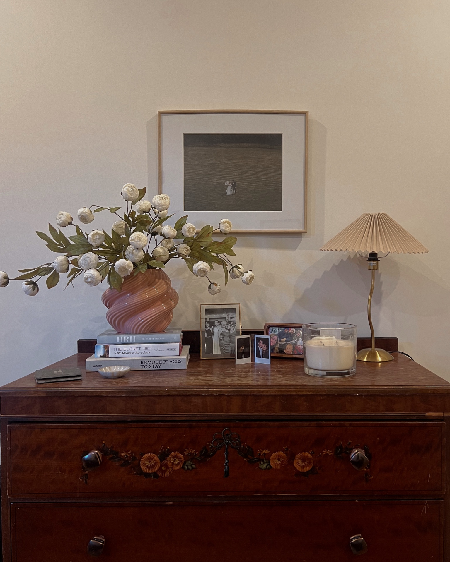 Guest room details 🤍 

#LTKHome