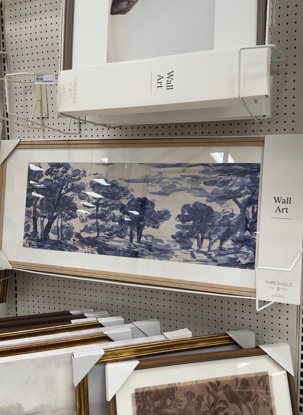 This wall art stopped me in my tracks- the size is so good!