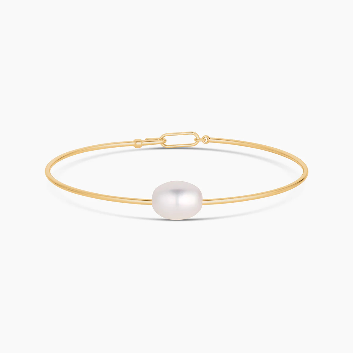 Isla Pearl Bangle Bracelet | THATCH
