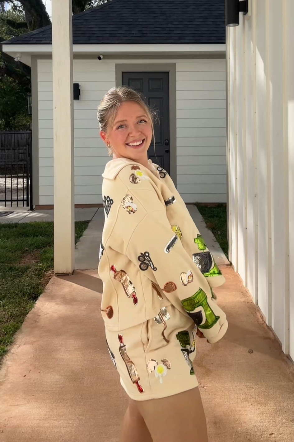 a baking queen!!!! (of sparkles✨)

#LTKHoliday #LTKSeasonal