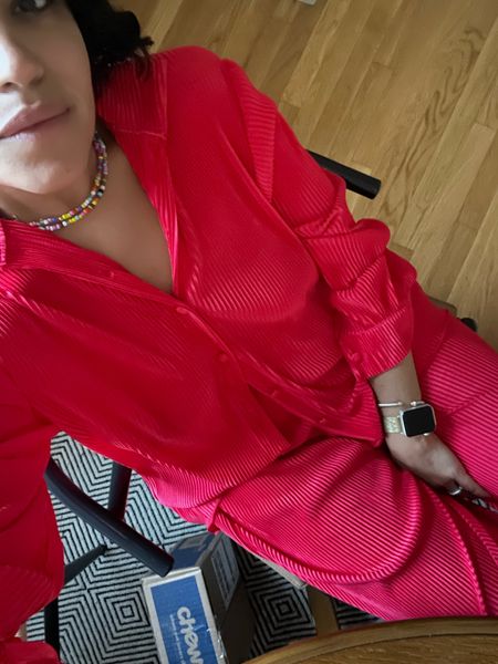 My favorite set in red, lounge/coverup/pj’s you pick. Perfect to pack because it does not wrinkle. 
I have it in navy too. I am thinking black is next!