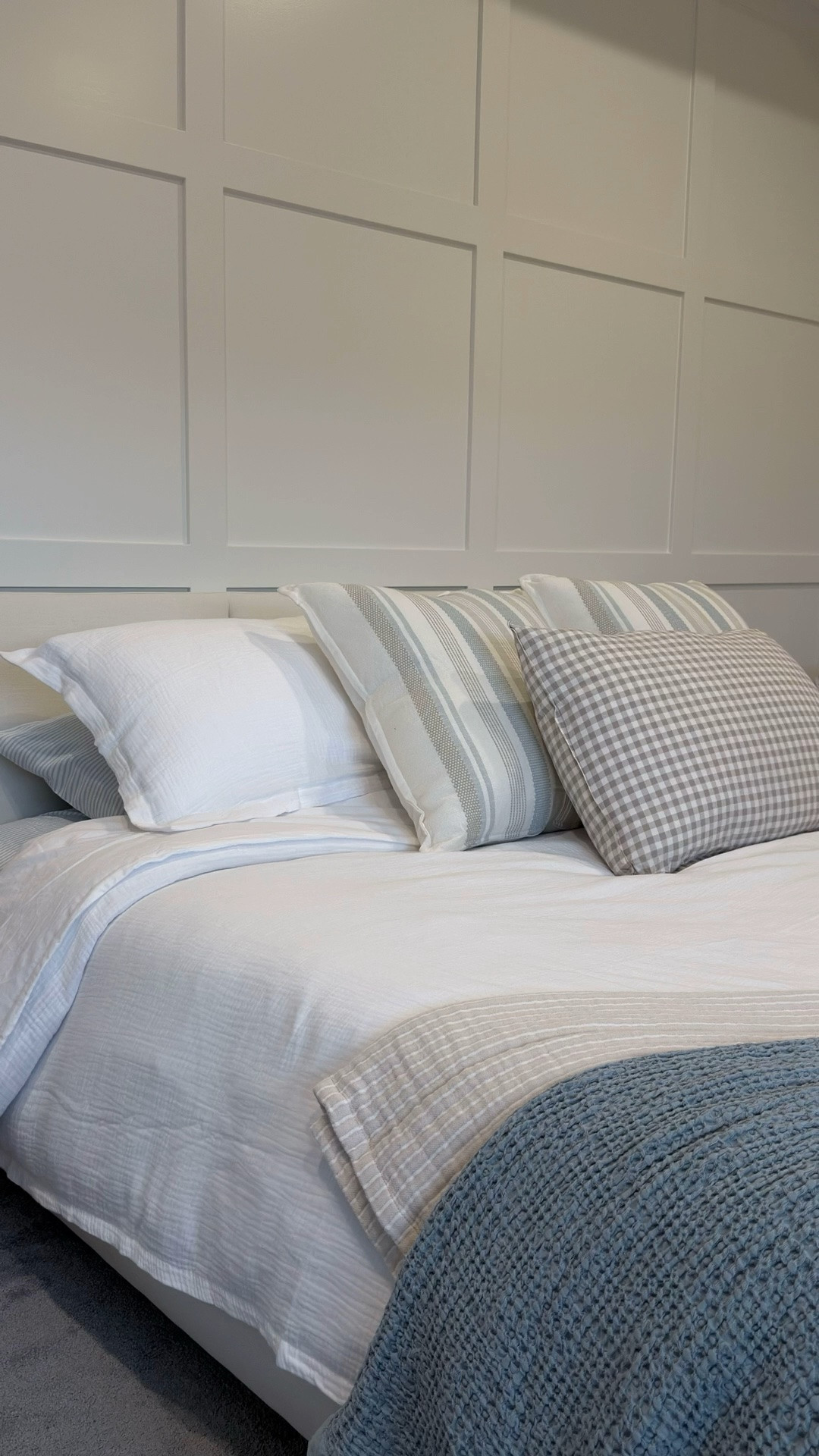 Bedding combo that i am loving! Pillows and throws are from homesense, but ive linked some other amazon options 🌊
