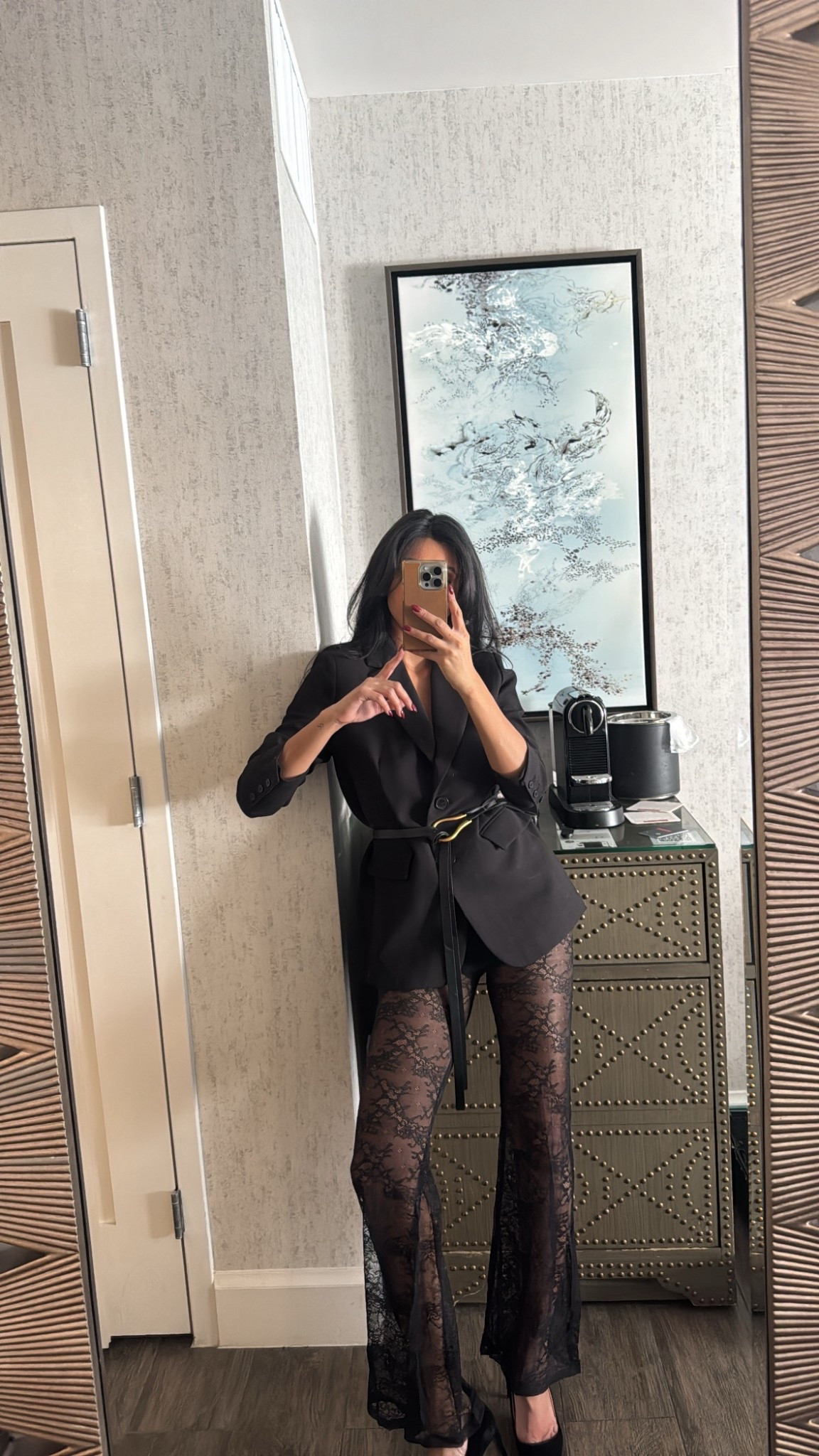 Winter black going out lace look 

#LTKgrwm