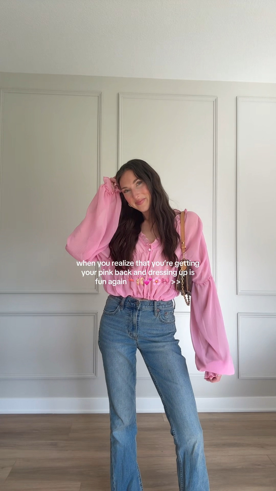 Revolve top, split hem jeans, Abercrombie jeans, date outfit

#LTKmomlife #LTKootd #LTKgrwm