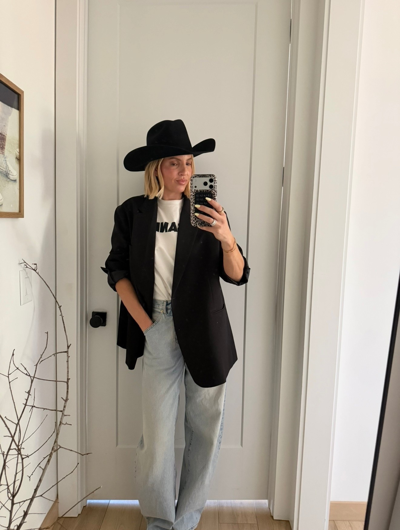 Wearing a medium in the T-shirt. Blazer is one size fits all. Jeans run tts ￼

#LTKdayinmylife #LTKspring #LTKTall