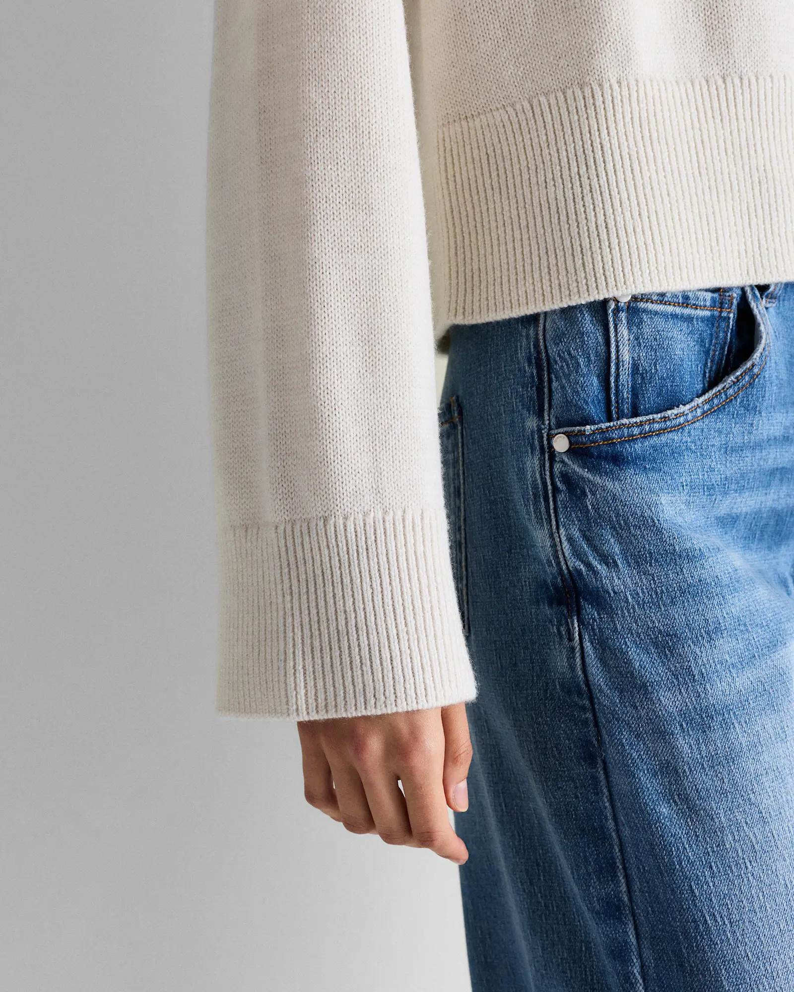 Australian Merino Wool Cropped Mock Neck Sweater in Heather Bone | Quince